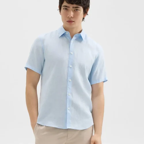 Men's Irving Short-Sleeve Shirt in Skylight Linen with point collar and button-front closure.